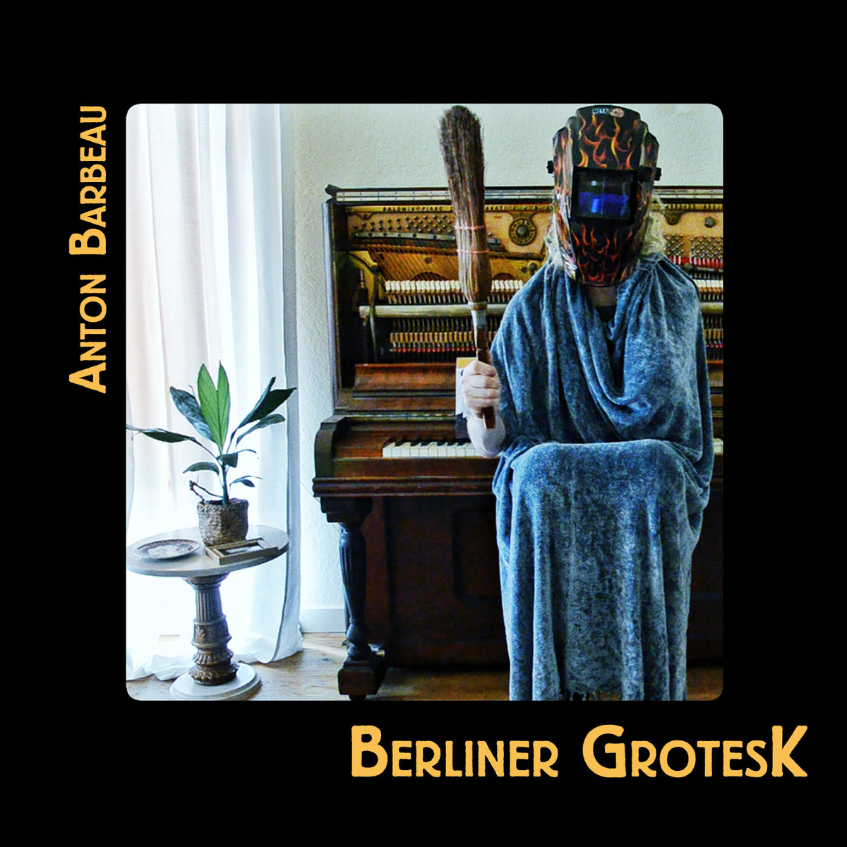 Stereo Embers’ TRACK OF THE DAY: Anton Barbeau’s “Berliner Grotesk”
